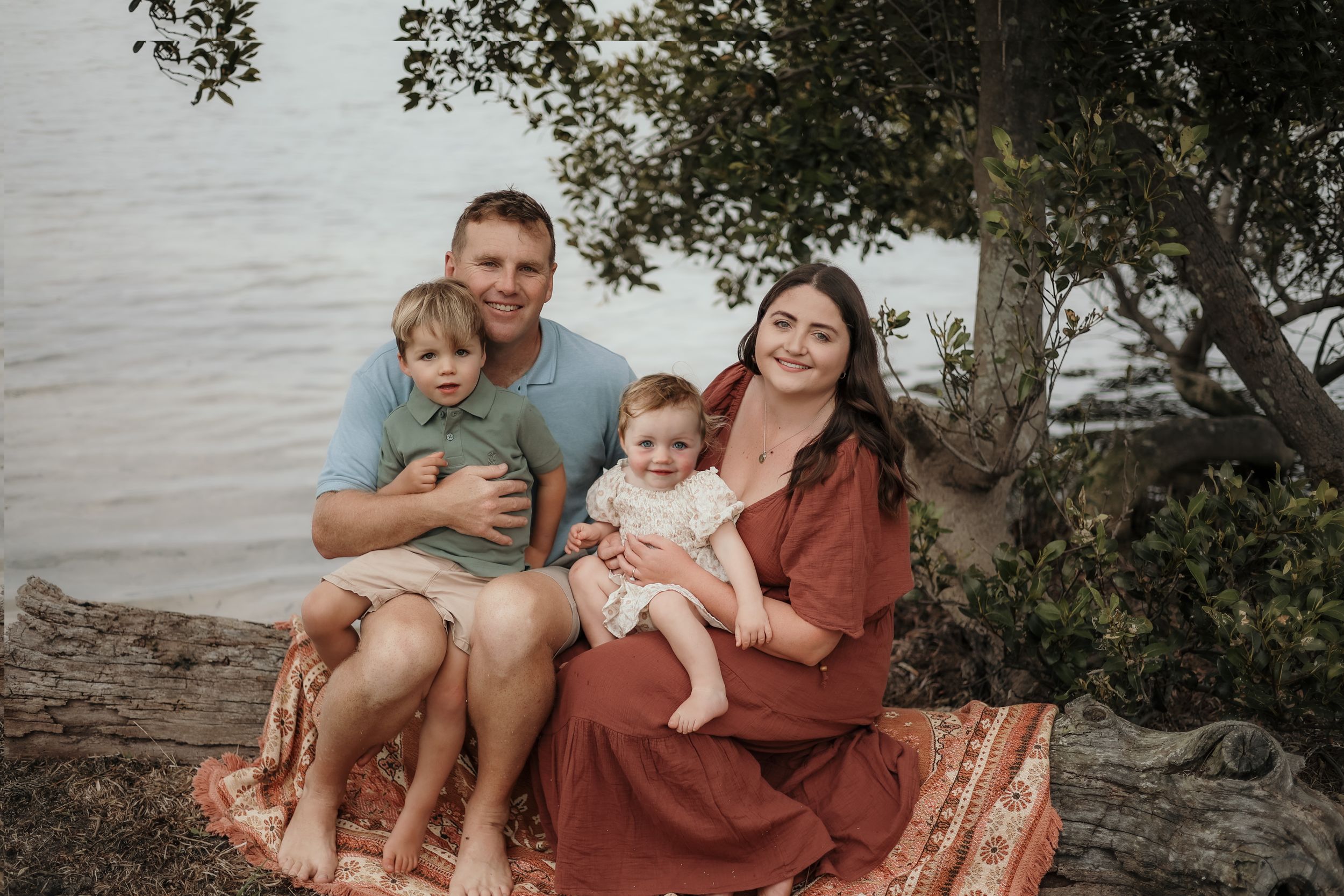 AngelaandTroyfamily-b07baa3d-2500